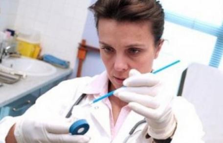 Riscul de cancer creşte dacă ai o rudă afectată de boală