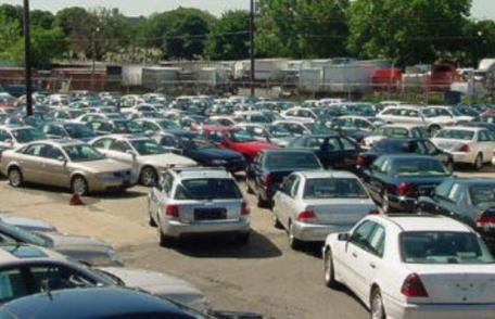 „Maşinile capcană” din Germania: 75 la sută dintre maşinile SH aduse de afară au fost serios avariate