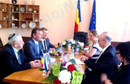 Ambasadorul Israelului: Privesc în viitor și cred că este important să creăm legături cu tânăra generație