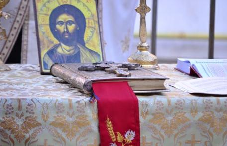 Hramul de vară al Seminarului Teologic „Sfântul Ioan Iacob” din Dorohoi - FOTO