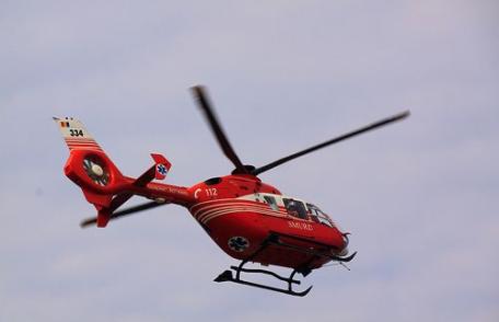 Elicopter SMURD chemat de urgență pentru un bărbat din Leorda care şi-a dat foc