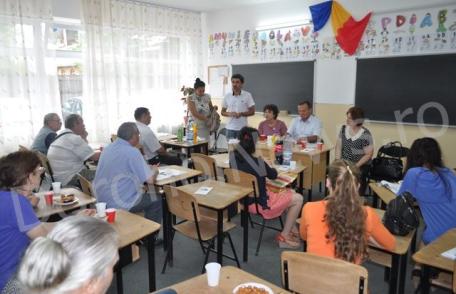 300 de romi din Dorohoi vor beneficia de analize medicale - FOTO