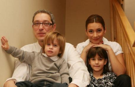 DIVORŢ ŞOC. Unul dintre cele mai iubite cupluri din România s-a despărţit după 15 ani de căsnicie