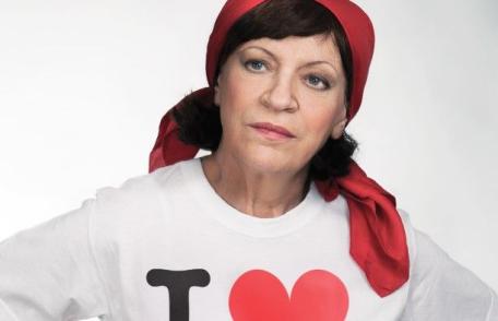 Responsabilii pentru „Sunt o babă comunistă” vin la Cine Grand în Uvertura Mall