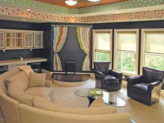 Peste 100 de deputaţi locuiesc în apartamente de lux din Capitală