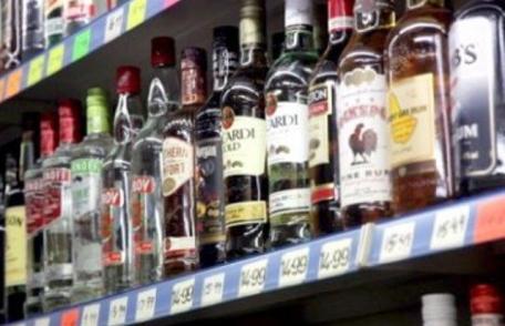 Băuturile alcoolice tari se vor scumpi cu până la 28 la sută. Preţurile se vor majora până la Sărbătorile de Iarnă
