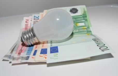 De la 1 ianuarie facturile de curent vor avea o creștere importantă 