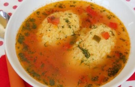 Supă de roșii cu găluște