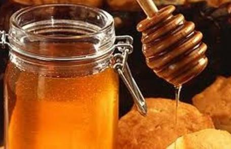 Șase tone de miere plătite de Uniunea Europeană au fost retrase. APIA efectuează controale în toată țara