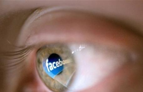 Decizia Facebook care a înfuriat toți părinții