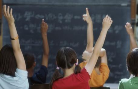 Începând cu 2014, ne putem aștepta la o creștere sustenabilă a bugetelor pentru Educație și Sănătate