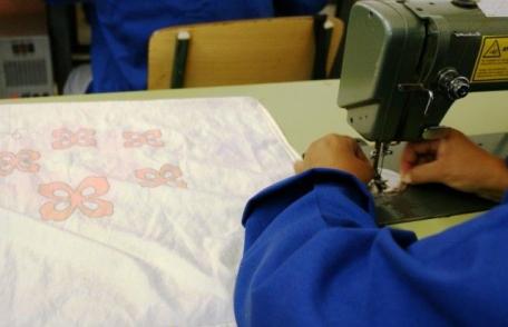 Programe de formare organizate de AJOFM Botoșani pentru ocupația de operator confecționer industrial