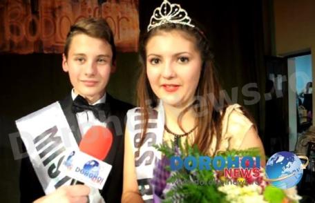 Vezi reacția câștigătorilor Balului Bobocilor 2013 organizat de Seminarul Teologic Dorohoi - VIDEO