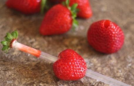 Vezi cum poți tăia o ceapă fără sa plângi și alte trucuri uimitoare