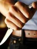 Port ilegal de cuţit 