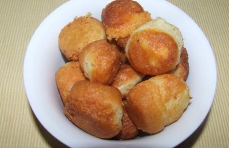 Bulete din brânză de burduf