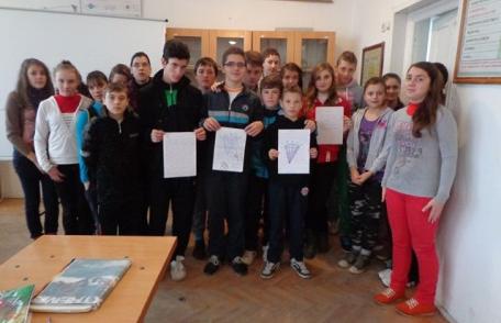 Educație pentru dezvoltare durabilă la Școala Gimnazială Al. I. Cuza Dorohoi - FOTO