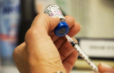 200.000 de doze de vaccin antigripal vor fi distribuite de miercuri, pentru imunizarea gratuită a populaţiei