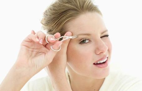 Cum să te pensezi în funcţie de forma feţei