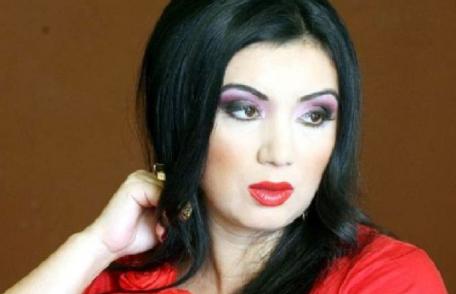 Schimbările se ţin lant, în viaţa Adrianei Bahmuţeanu. Soţia lui Prigoană a ajuns pe mâna medicilor