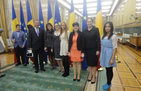 Elevă de la Colegiul Național „Grigore Ghica” Dorohoi premiată pentru performanță de Guvernul României - FOTO