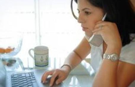 Pericolele la care ne expunem prin utilizarea în exces a calculatorului sau a telefoanelor