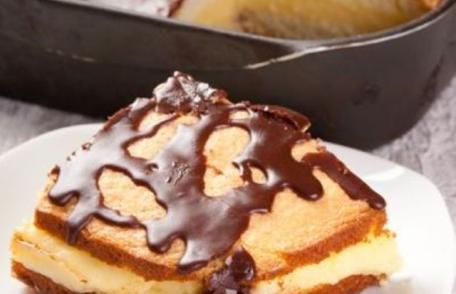 Prăjitură cu cremă de lămâie și glazură de ciocolată