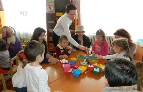 Copiii de la Grădiniţa nr. 8 Dorohoi - Pe urmele lui Eminescu… - FOTO