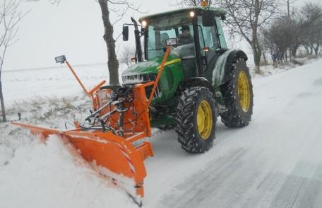 Ibăneşti: Prima acţiune de deszăpezire din acest sezon