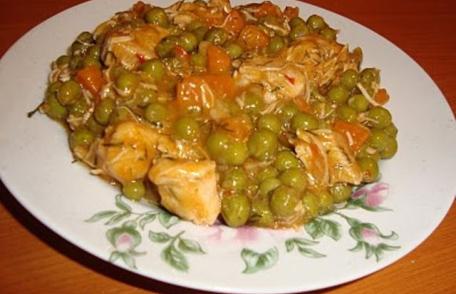 Mâncărică de mazăre cu carne de pui