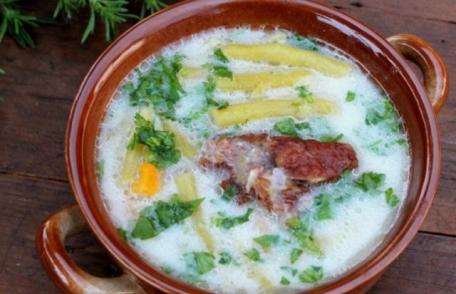 Ciorbă de porc cu fasole verde