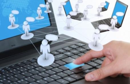 Gata cu temele! Reţeaua de socializare care te ajută să le rezolvi