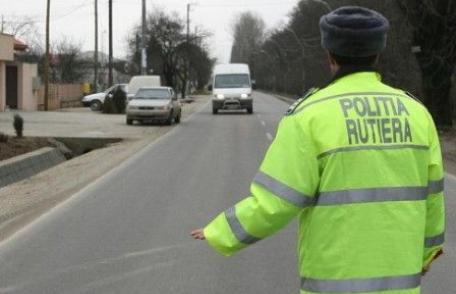 Depistați conducând autovehicule deși nu posedau permis de conducere