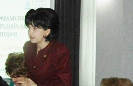 Apel făcut de Senatorul Doina Federovici directorilor de şcoli: să vină cu propuneri pentru modificarea Legii Educaţiei