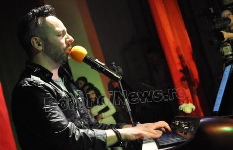 Vezi reacția lui Ovi, reprezentantul României la Eurovision 2014, după recitalul de la Dorohoi – VIDEO/FOTO