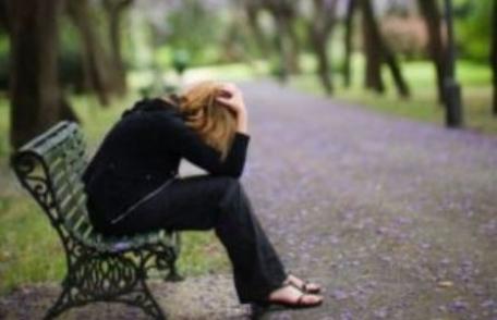 Astenia de primăvară: Cauze, simptome şi prevenire