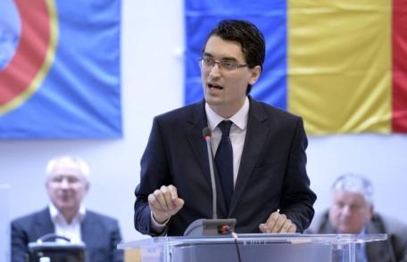 Noul şef al FRF taie în carne vie! Vezi ce decizie a luat cu privire la Piţurcă