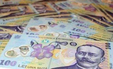 ATENŢIE. Bancnote false de 100 de lei au fost descoperite în circulaţie