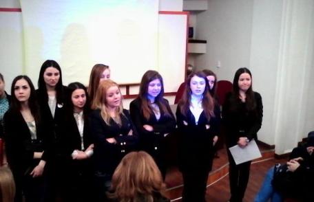 Eternul feminin la Colegiul Național „Grigore Ghica” - FOTO