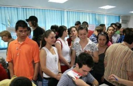 AJOFM Botoșani organizează „Bursa Generală a locurilor de muncă”. Vezi detalii!