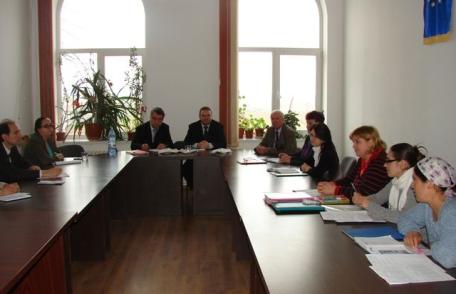 Vizită în trei comune din  județ a subprefectului Sebastian Tocariu pentru depistarea problemelor romilor 