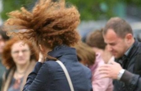 Atenție! Avertizare COD GALBEN de intensificări ale vântului în județul Botoșani