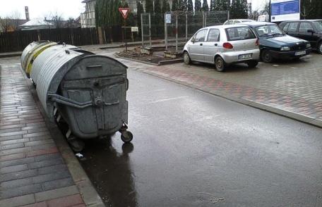 Primim la redacție: Amplasarea tomberoanelor din Cartierul Plevna stârnește nemulțumiri cetățenilor