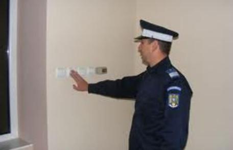 „Ora Pământului”: Jandarmii botoșăneni susțin eforturile împotriva poluării şi încălzirii globale