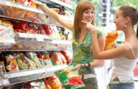 Alimentele din comerț îți pot îmbolnăvi familia. Învață să alegi produsele lactate și peștele