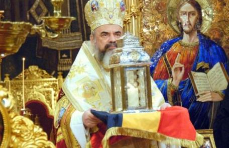 Lumina Sfântă de la Ierusalim va ajunge în Bucovina cu maşini, deoarece Aeroportul Suceava nu este funcţional