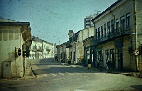 Amintiri despre trecut –„Dorohoiul de altădată” - Podul Botoşani spre Blocul Turn – FOTO