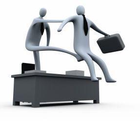 Noul Cod al Muncii : Guvernul a cedat în privinţa duratei preavizului