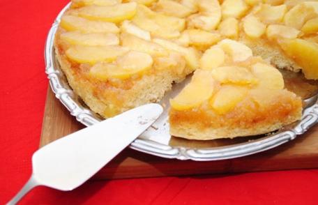 Tort nemțesc cu mere