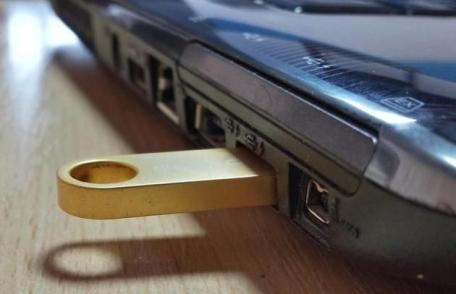 Cum să vă asiguraţi că nimeni nu mai poate recupera date de pe un stick USB de pe care aţi şters tot